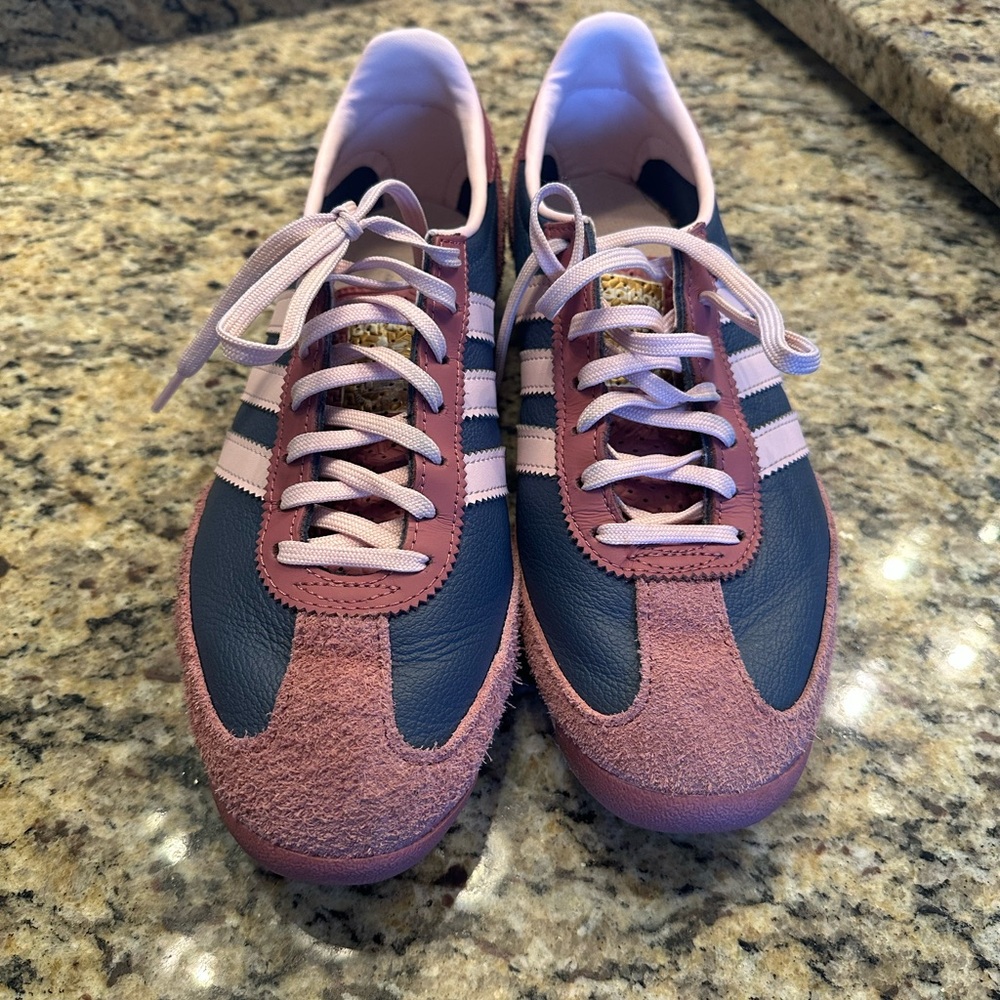 adidas Women's Sneakers in Pink and Blue